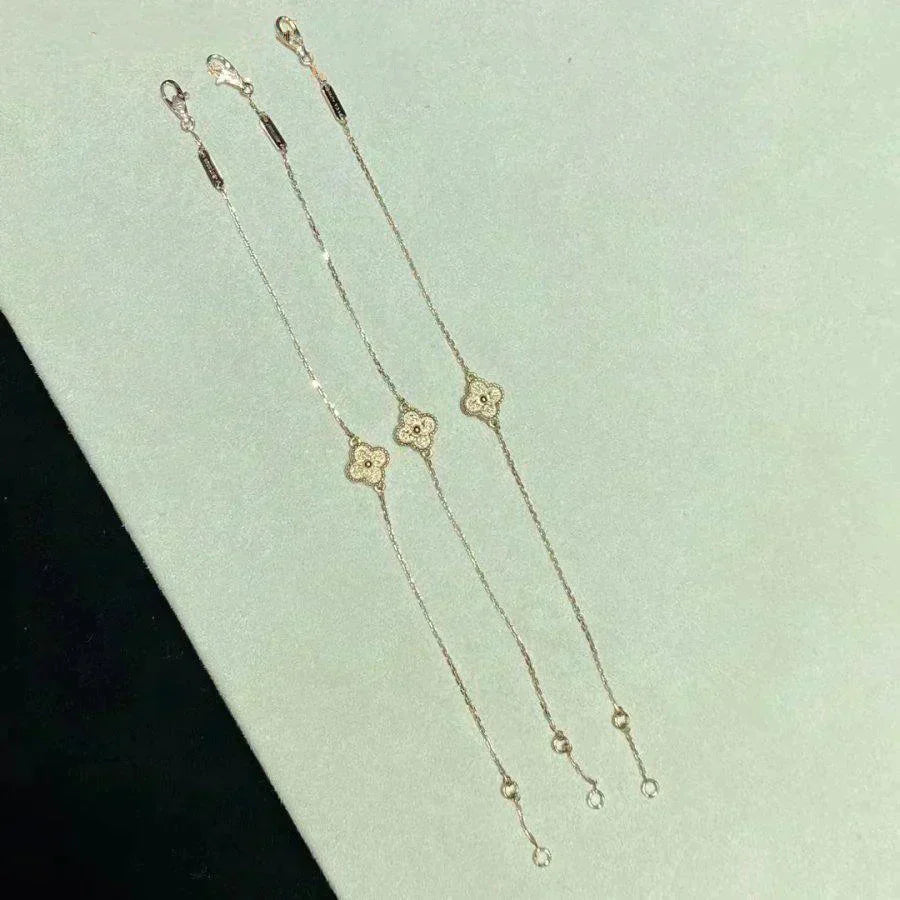 [Everoly JW]CLOVER SINGLE FLOWER BRACELET